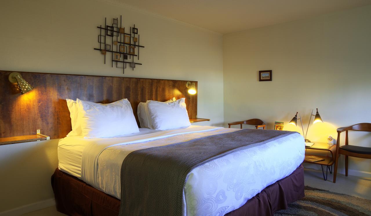Roadrunner Lodge Motel Tucumcari Bagian luar foto
