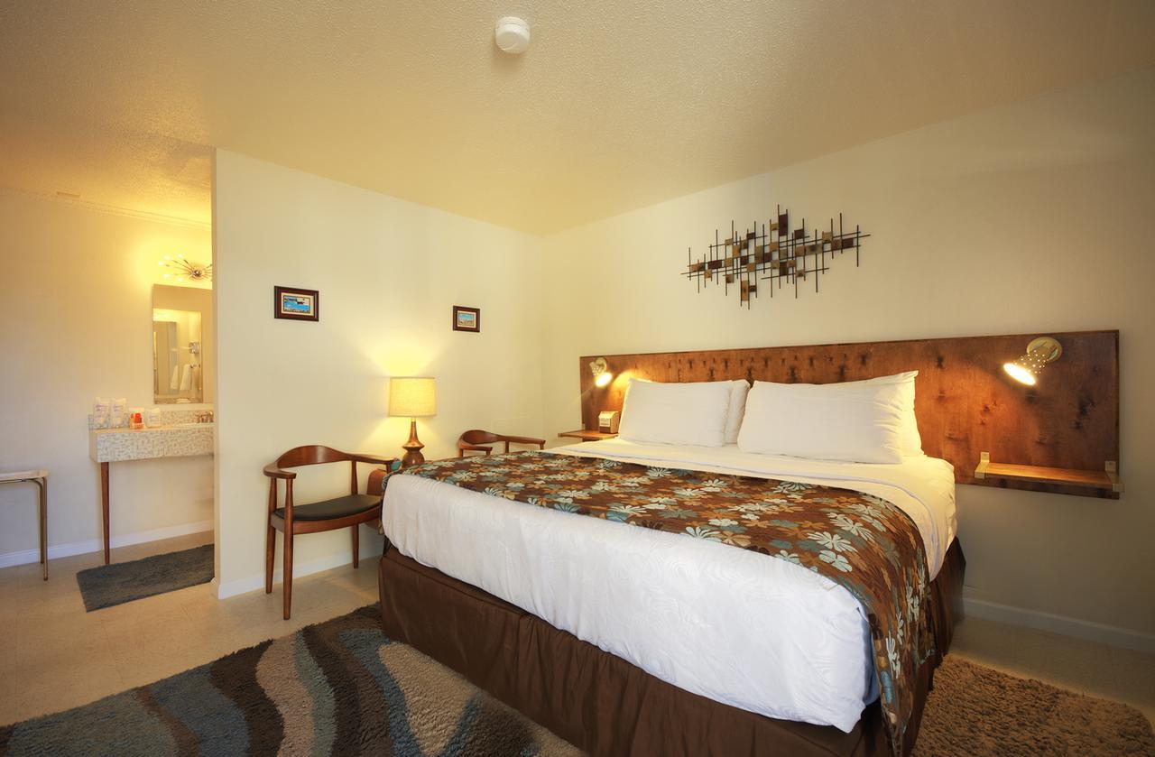 Roadrunner Lodge Motel Tucumcari Bagian luar foto