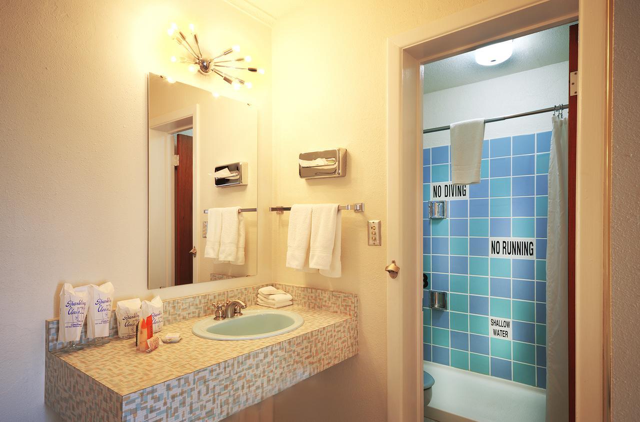 Roadrunner Lodge Motel Tucumcari Bagian luar foto