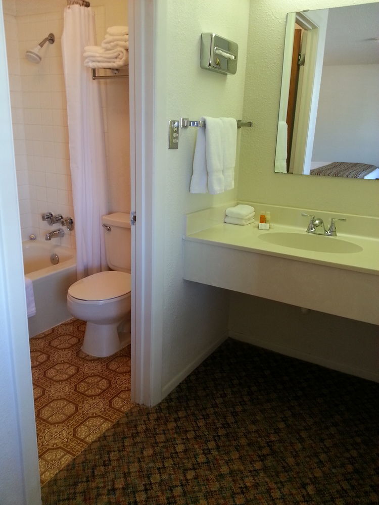 Roadrunner Lodge Motel Tucumcari Bagian luar foto